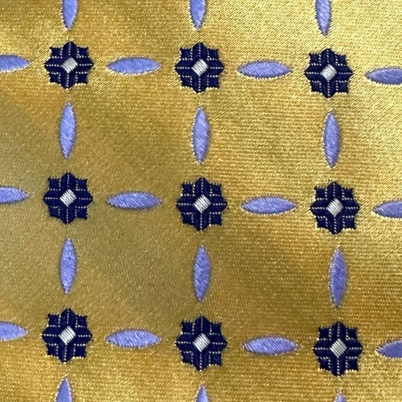 Robert Talbott βBest of Classβ Silk Tie - Picture 3 of 5